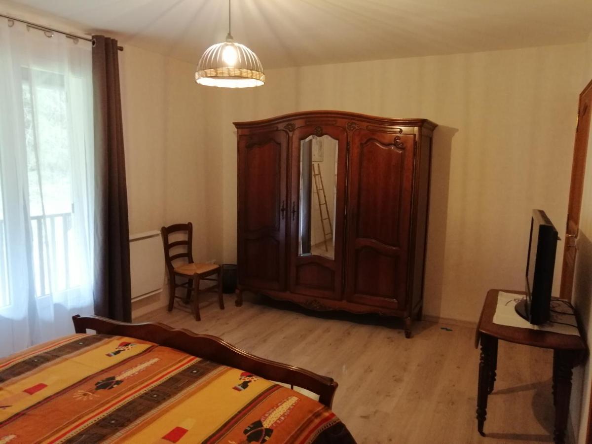 A La Joie De Vivre Chez L'Habitant Banat Экстерьер фото